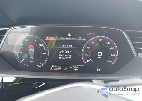 2022 Audi E-Tron Premium Quattro z USA, uszkodzony, nr VIN WA1AAAGE0NB045633